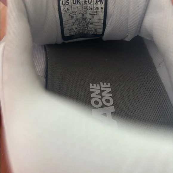 Hoka Bondi 7 Women’s 8.5 - Picture 4 of 4